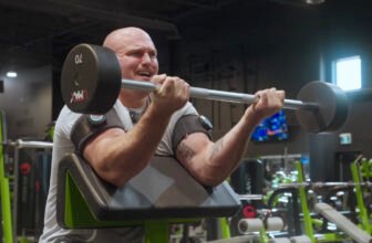 Mitchell Hooper Tackles Arnold Schwarzenegger’s Brutal Again and Biceps Exercise